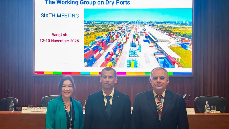 Özbəkistanın 24 nəqliyyat və logistika mərkəzi quru liman statusu alıb