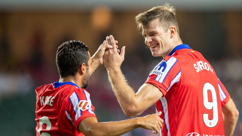 "Fənərbağça" ulduz hücumçunu transfer etmək istəyir