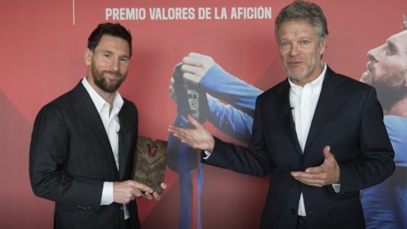 Messi əsrin ən yaxşısı seçildi