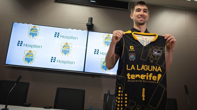 Millimizə amerikalı oyunçu cəlb edildi -