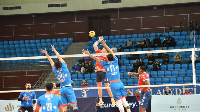 FHN-in "Xilasedici" voleybol komandası Çelenc Kubokunda növbəti mərhələyə vəsiqə qazandı -
