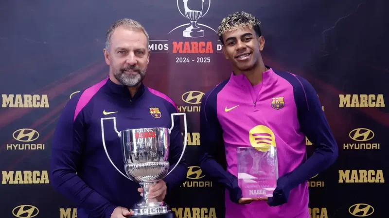 İspaniyada mövsümün baş məşqisi ilə futbolçusu seçildi