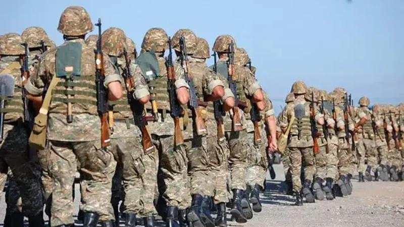 Ermənistan ordusunda dəyişiklik edildi