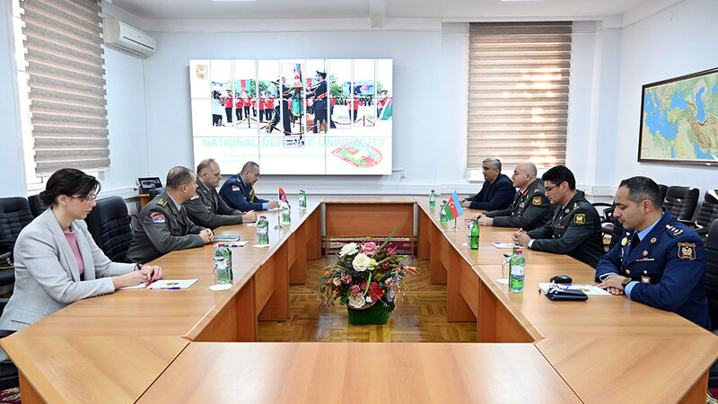 Belqrad Müdafiə Universitetinin nümayəndə heyəti ölkəmizə səfər edib