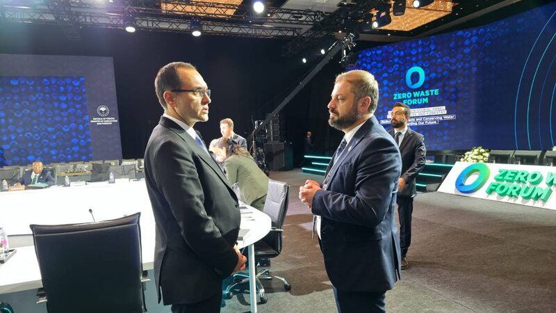 Azərbaycan və Ermənistan nazirləri İstanbulda görüşdülər