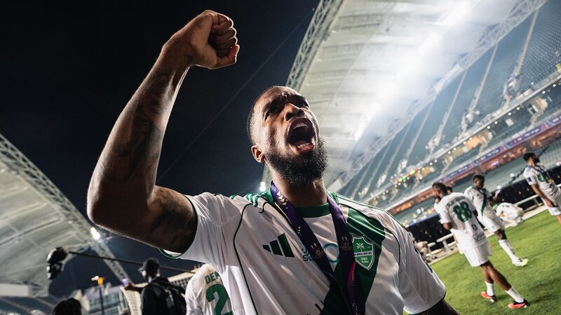 “Mançester Yunayted” Ayvan Tonidən imtina etdi