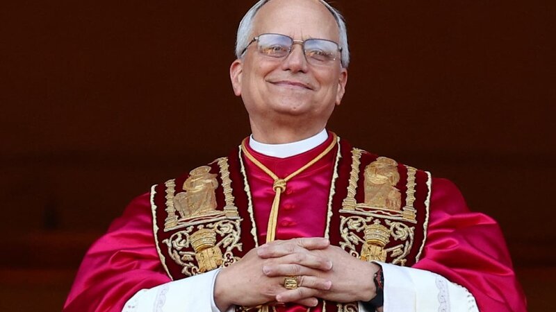 Papa Lev XIV üçgünlük apostol səfəri ilə Livana gəlib