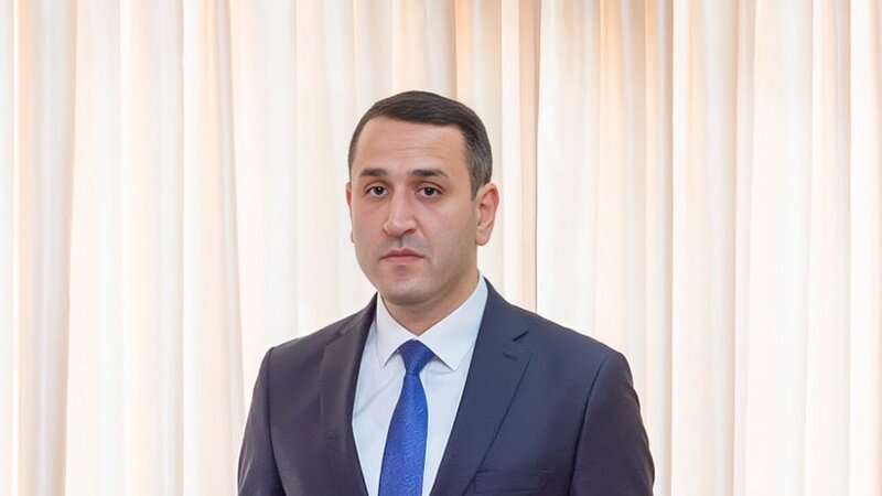 Naxçıvanda nazir işdən çıxarıldı -