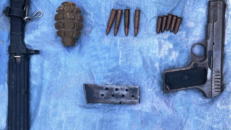 Gəncədə məhkumun gizlətdiyi silah-sursat aşkarlanıb