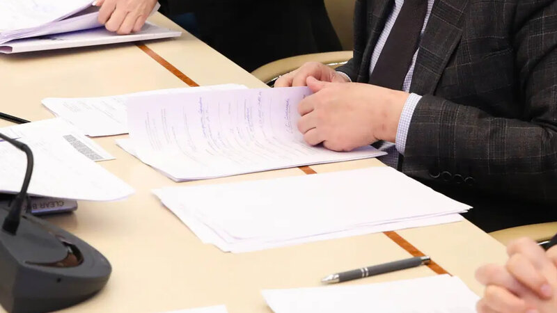 Qazaxıstan Senatı LGBT təbliğatını qadağan edən qanun layihəsinin müzakirəsini təxirə saldı