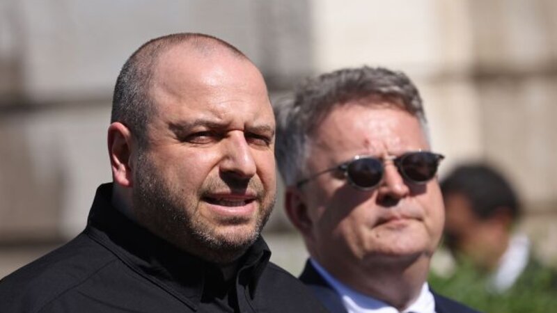 Umerov danışıqlar üçün  ABŞ-yə yola düşdü