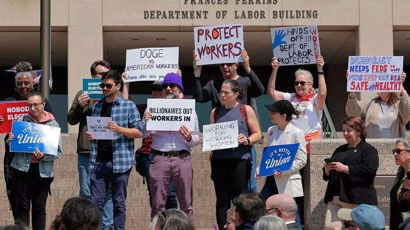 ABŞ-da 2025-ci ildə iş yerlərinin ixtisarı 1,1 milyonu ötüb