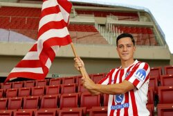 İtaliyanın üç nəhəngi 25 yaşlı futbolçu üçün mübarizəyə girdi