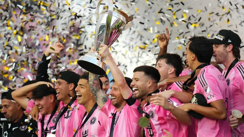 Messi 48-ci titulunu qazandı