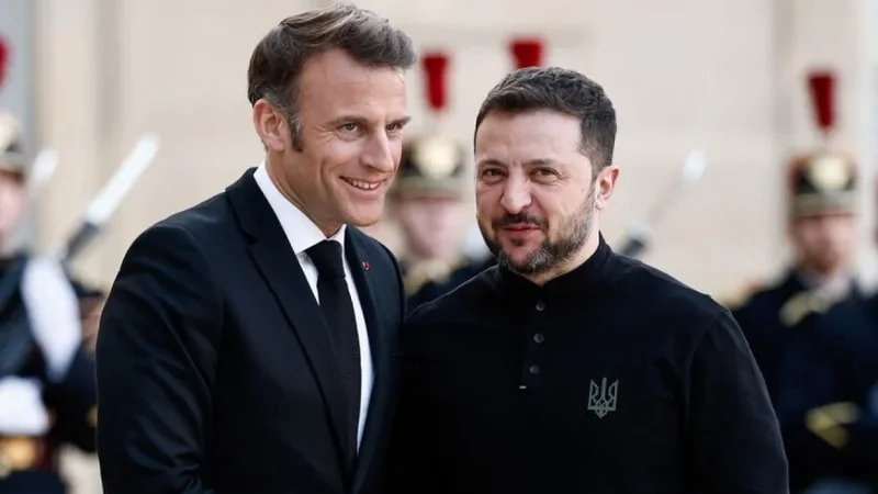Fransa və Ukrayna prezidentləri telefonla danışıb