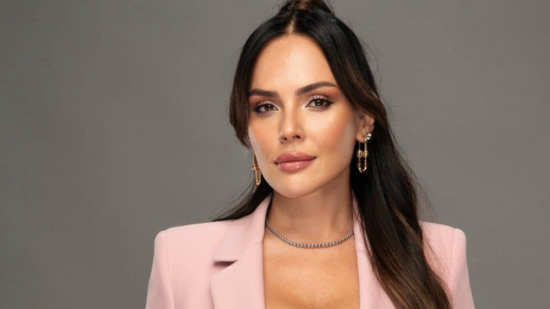 Buket Aydın: "Ekran siması ola bilərsiniz, amma bu, peşəkar jurnalist demək deyil" -