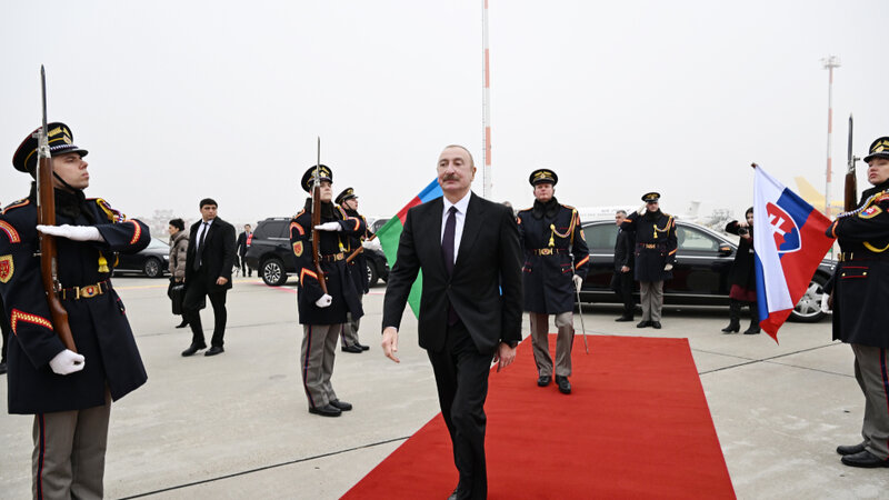 Prezident İlham Əliyevin Slovakiyaya rəsmi səfəri başa çatdı