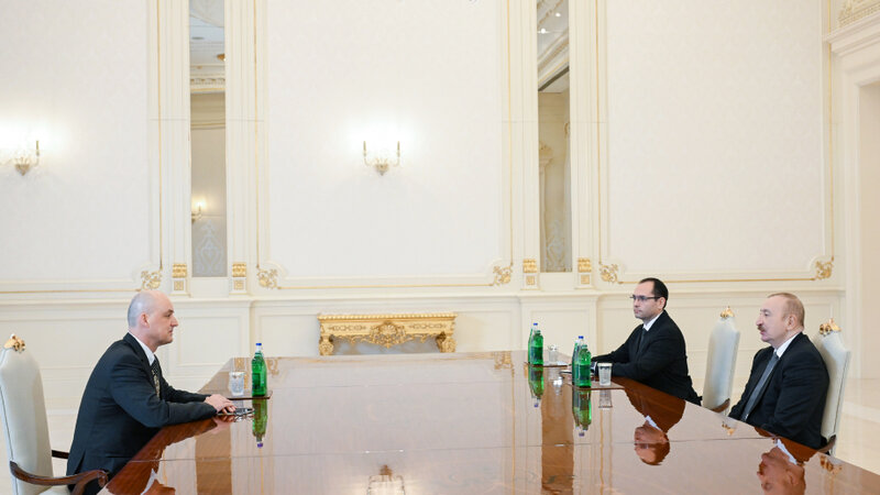 Prezident İlham Əliyev “John Deere” şirkətinin Mərkəzi Asiya və MDB ölkələri üzrə prezidentini qəbul edib