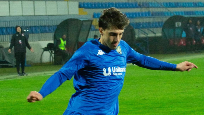 “Kəpəz”in futbolçusu 100-ə çatdı