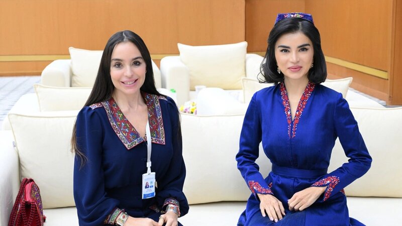 Leyla Əliyeva Özbəkistan Prezidenti Administrasiyasının rəhbəri ilə görüşüb