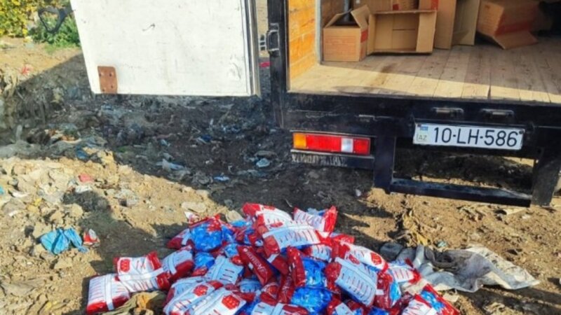 İrandan idxal edilən konfetdə uyğunsuzluq aşkarlandı