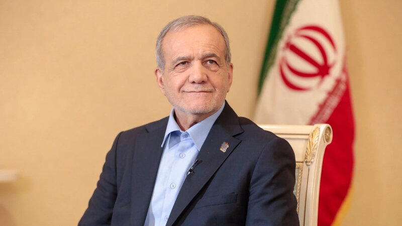 Pezeşkian Qazaxıstanda: