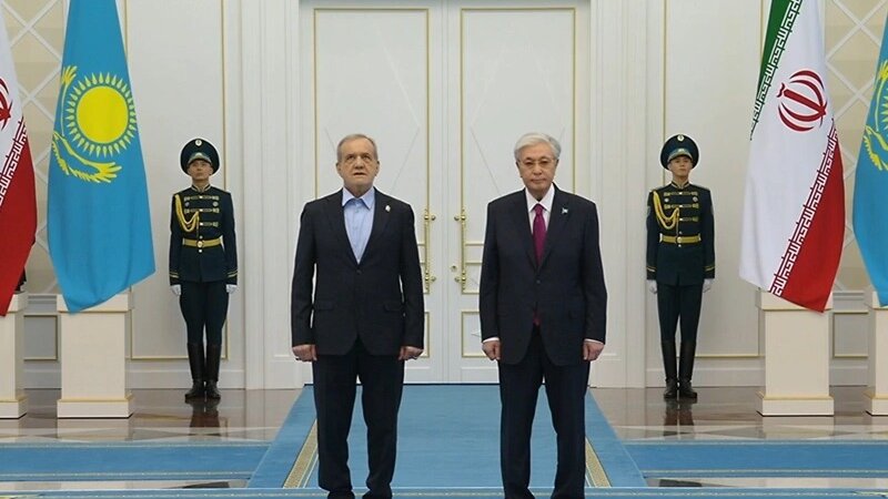 Pezeşkian Qazaxıstanda səfərdədir