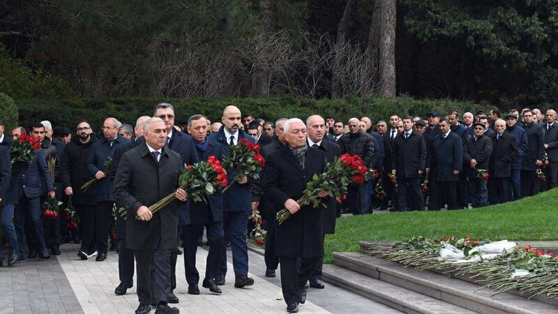 "Azərişıq" və "Azərenerji"də anım günü ilə bağlı tədbirlər keçirilib
