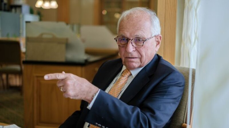 İşinger: Ukrayna Avropanın təhlükəsizliyini təmin edir