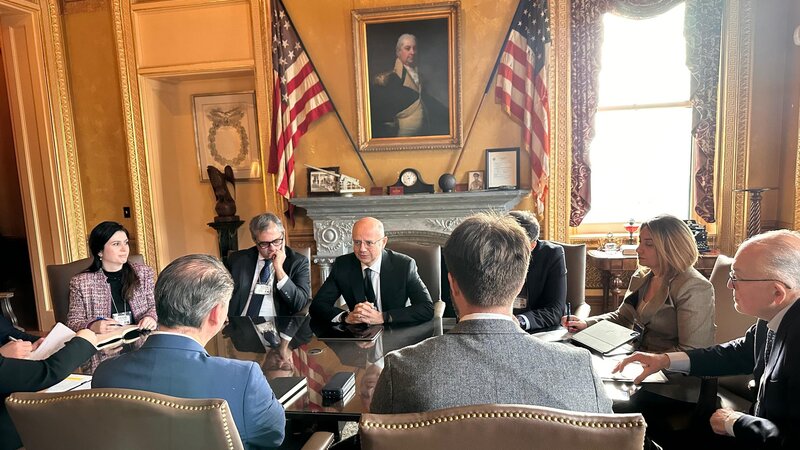 Ağ Evdə Azərbaycan–Türkiyə–Avropa enerji interkonnektorları müzakirə edildi