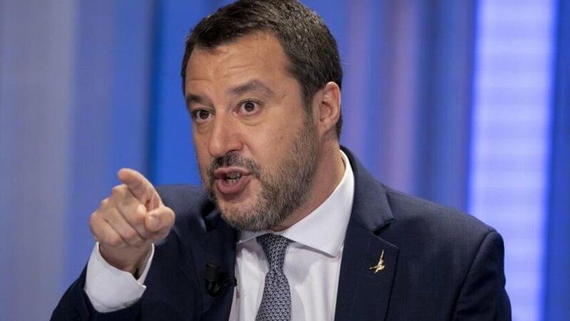 Salvini Aİ-ni Rusiya aktivlərinin dondurulmasına görə tənqid etdi