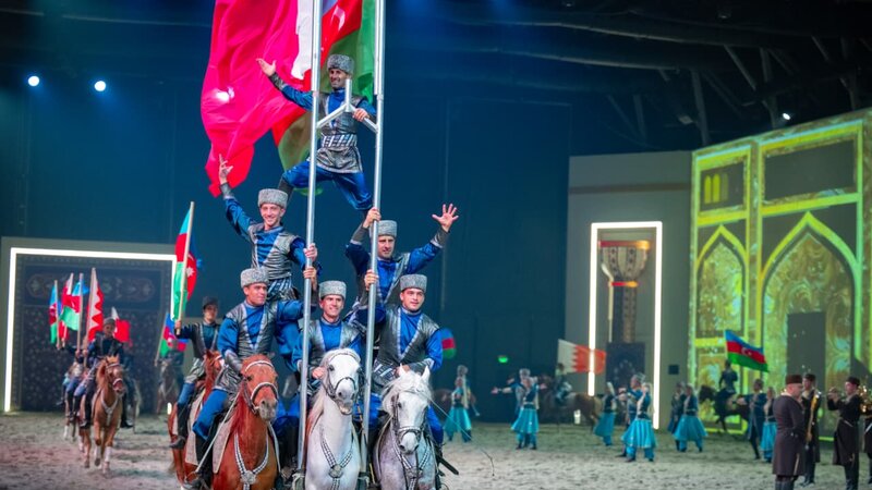 Qarabağ atları ərəb körfəzini fəth etdi!