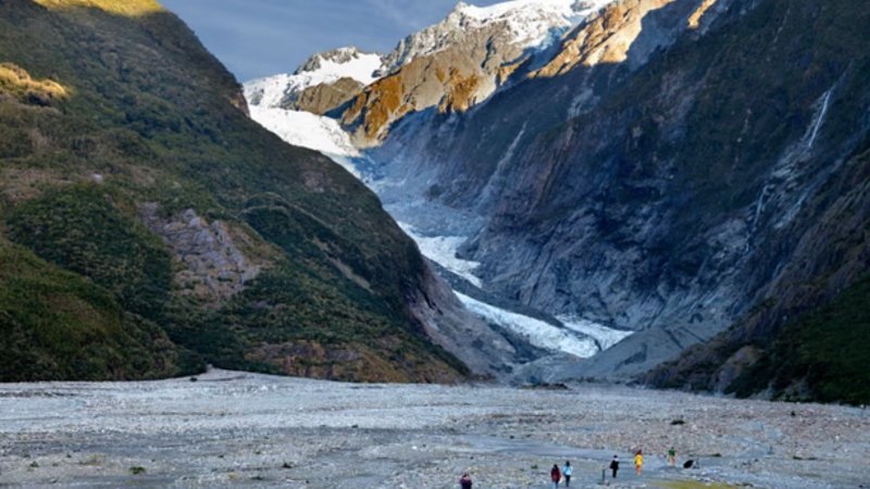 Alplarda buzlaqların yox olma sürəti səkkiz ilə pik həddə çatacaq –