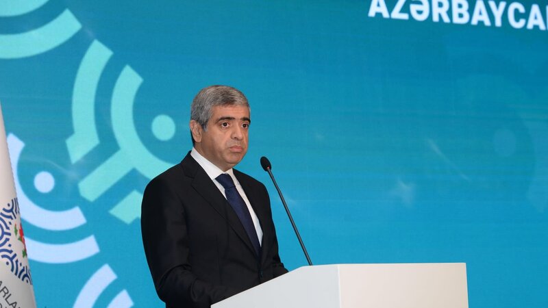 Anar Əliyev: Əmək müqavilələrinin sayı 45 faiz artıb