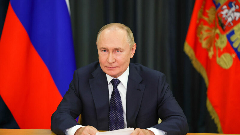 Putin: Ukraynada müharibənin səbəbi Qərbdir