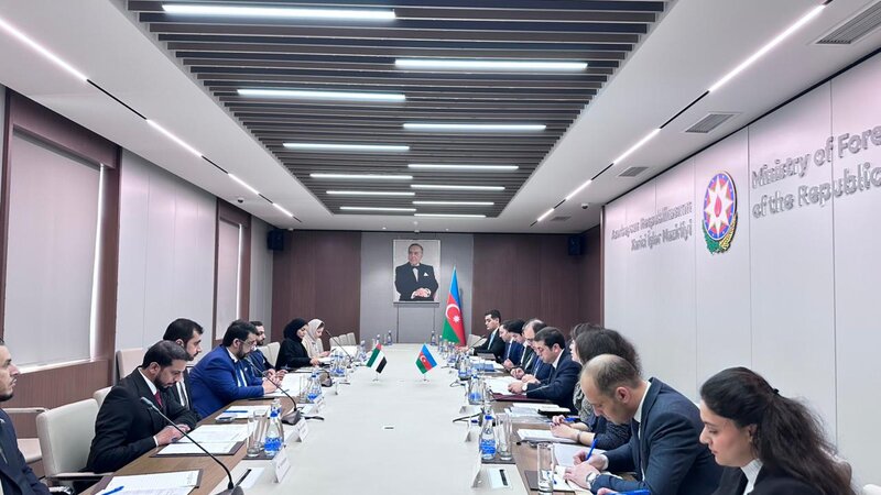 Azərbaycan və BƏƏ arasında konsulluq məsləhətləşmələri keçirildi