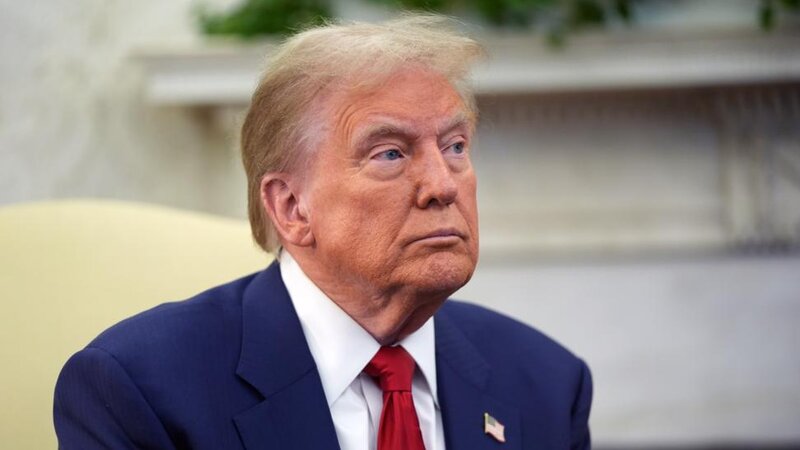 Tramp Bayden administrasiyasını miqrasiya böhranında ittiham etdi