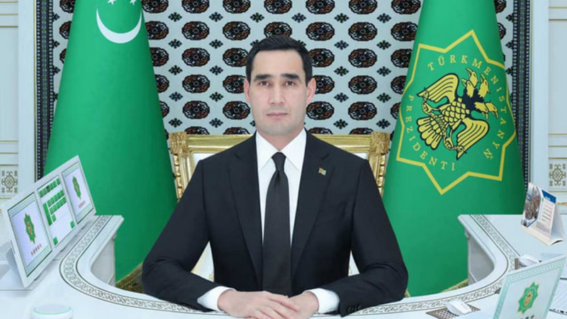 Türkmənistan lideri Yaponiyaya səfər etdi