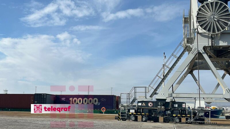 Bakı Limanında illik konteyner aşırma rekord səviyyəyə çatdı