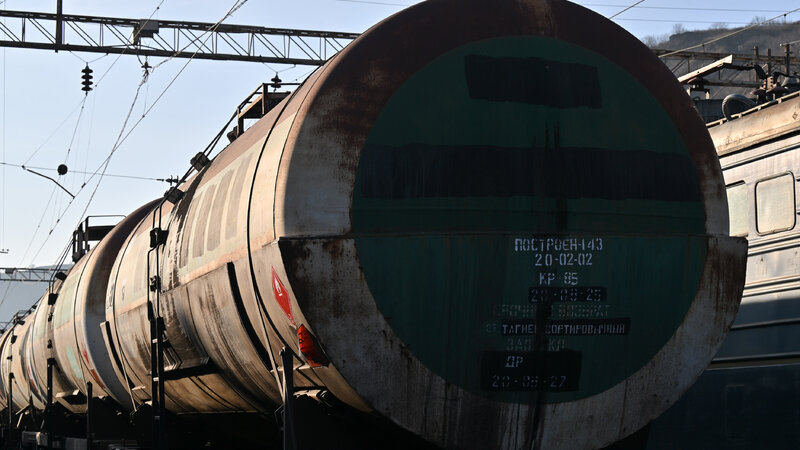 Azərbaycan qatarı Ermənistana çatdı -