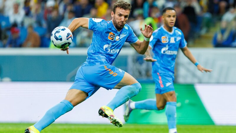 “Beşiktaş” “Zenit”in müdafiəçisi ilə maraqlanır