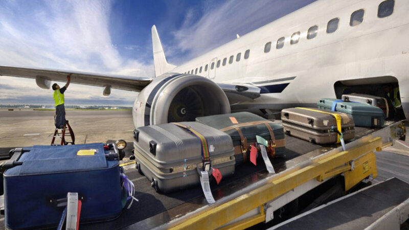Naxçıvanda sərnişinlərin baqajından qızılları oğurlayan aeroportun işçiləri olub -