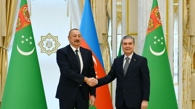 Qurbanqulu Berdiməhəmmədov Prezident İlham Əliyevi təbrik etdi