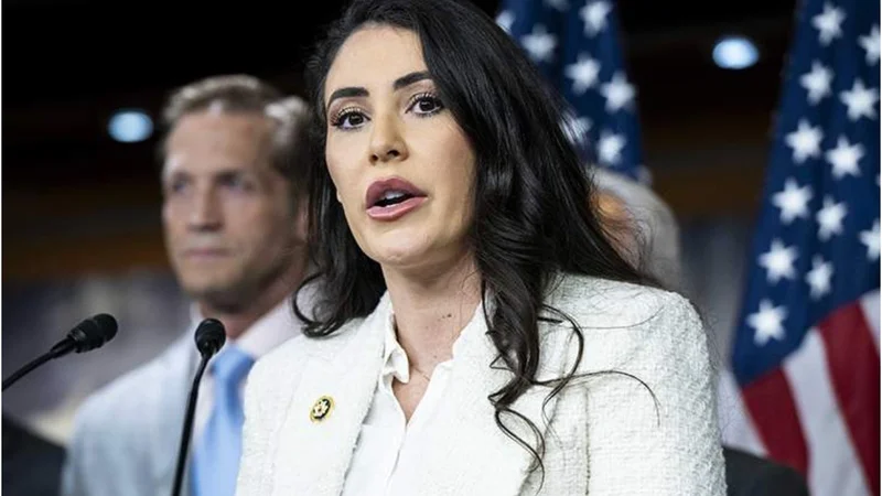 ABŞ Konqres üzvü: Bəzi qanunvericilər Ukrayna sülhünə mane olur