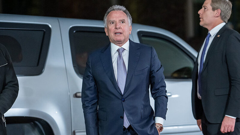 Uitkoff Mayamidə aparılan danışıqlarda müzakirə olunan mövzuları açıqlayıb