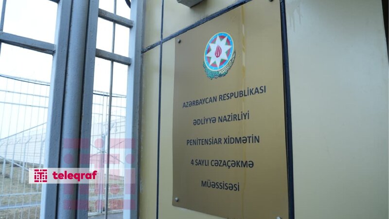 Üç yeniyetmə məhkum azadlığa çıxdı