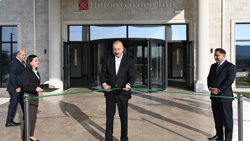 İlham Əliyev Ağdam şəhərində “Hilton Garden Inn Agdam” hotelinin açılışında iştirak edib