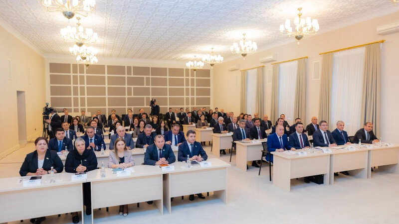 Naxçıvan Ali Məclisinin iclası keçirilib