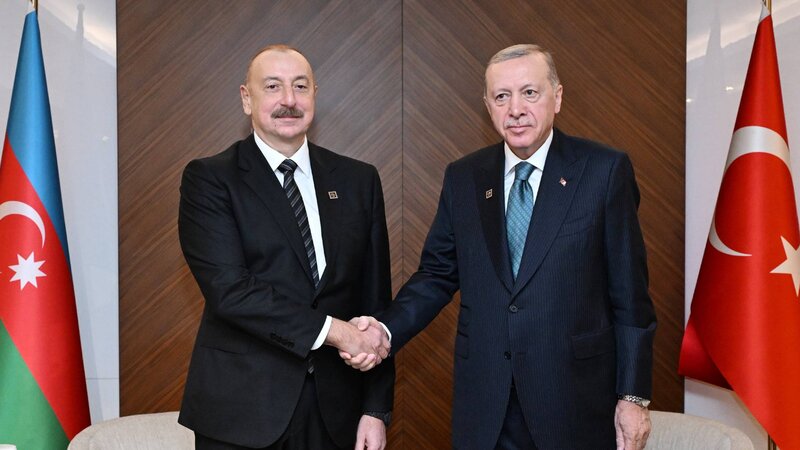 Ərdoğan İlham Əliyevi doğum günü münasibəti ilə təbrik etdi