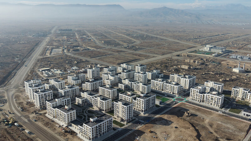 İlham Əliyev Ağdamda 2-ci yaşayış kompleksinin açılışında iştirak etdi